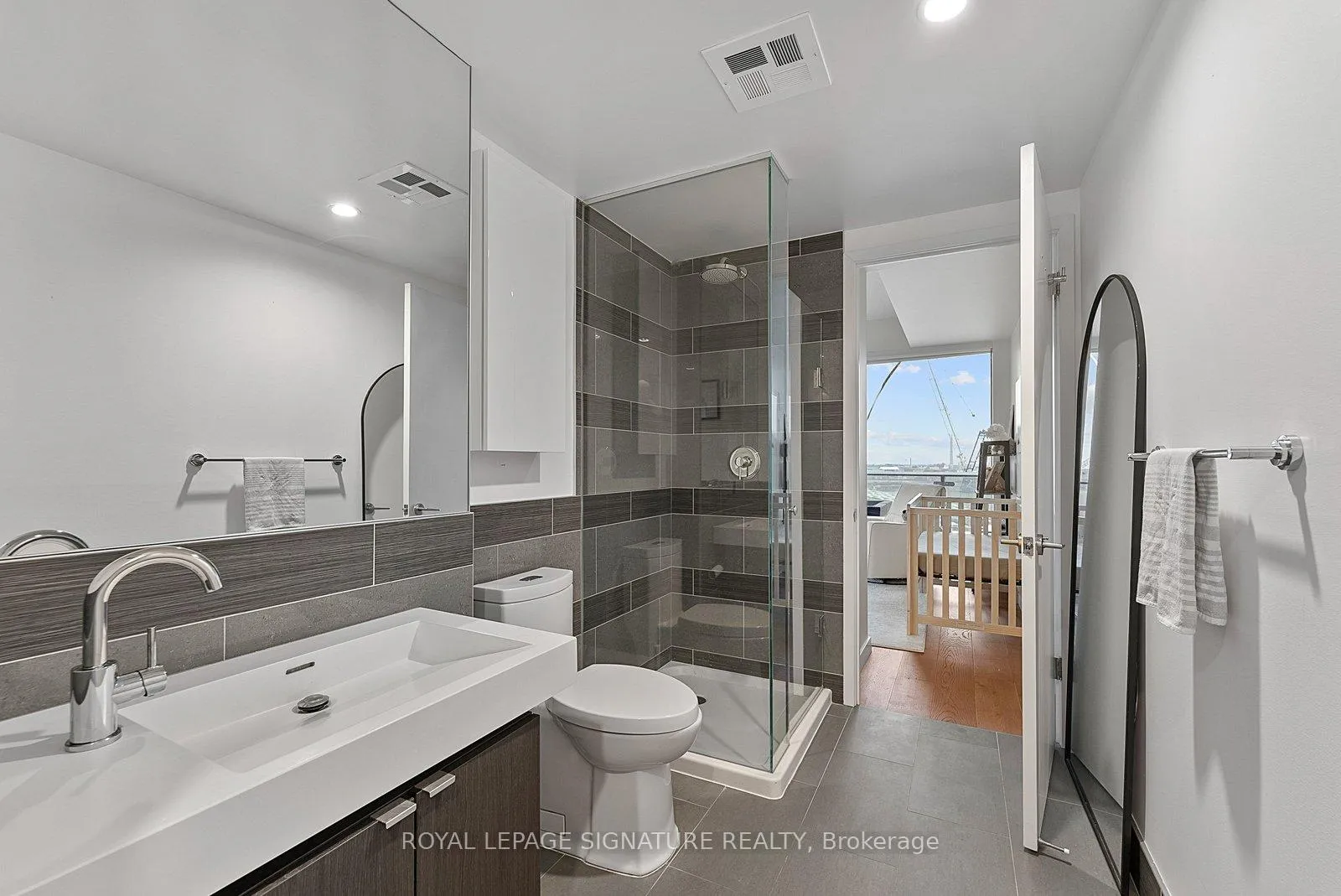 Photo 31 of Unit 1103, 70 Distillery Lane, Toronto, Waterfront Communities — HOMEH