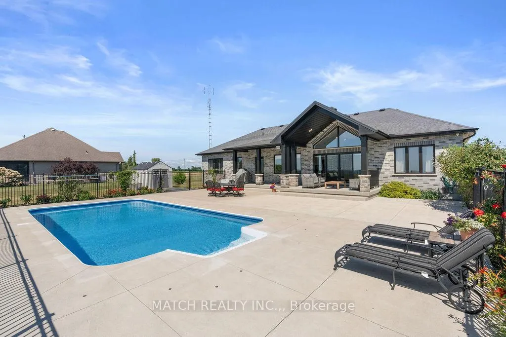Photo 46 of 5482 Talbot Trail, Chatham-Kent, Merlin — HOMEH