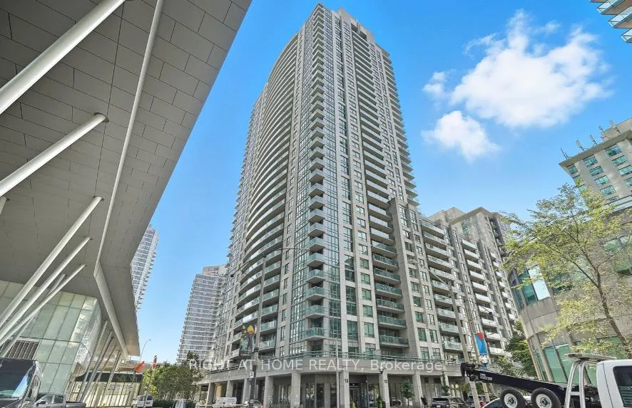 Photo 1 of Unit 1807, 19 Grand Trunk Crescent, Toronto, Waterfront Communities — HOMEH
