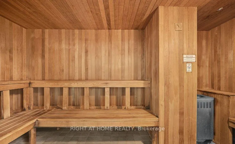 Photo 13 of Unit 1807, 19 Grand Trunk Crescent, Toronto, Waterfront Communities — HOMEH