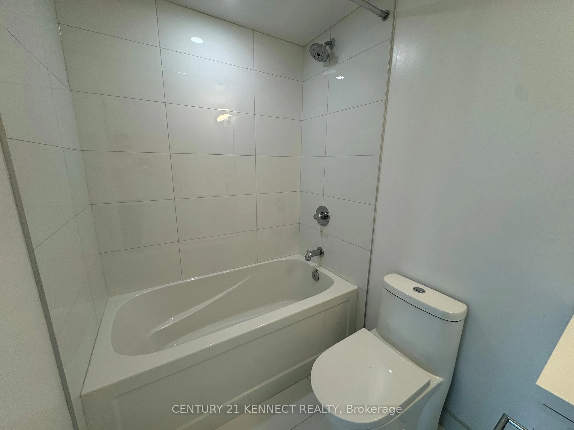 Photo 10 of Unit 1315, 121 St. Patrick Street, Toronto, Kensington-Chinatown — HOMEH