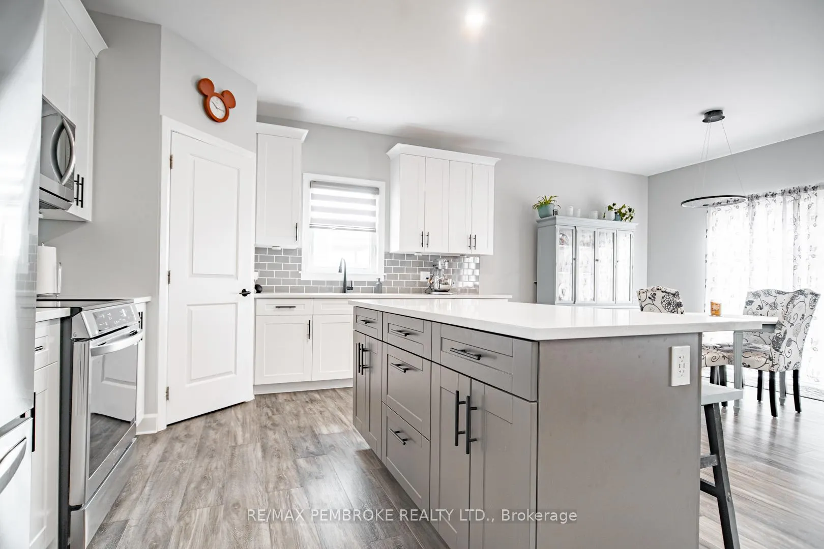 Photo 9 of 33 Durant Street, Petawawa — HOMEH