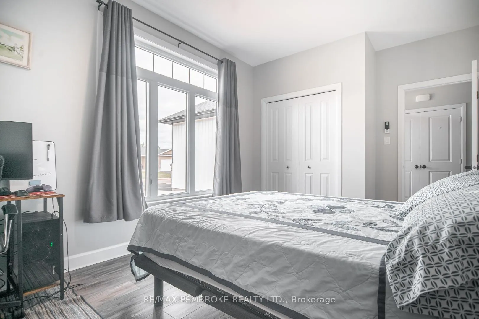 Photo 28 of 33 Durant Street, Petawawa — HOMEH