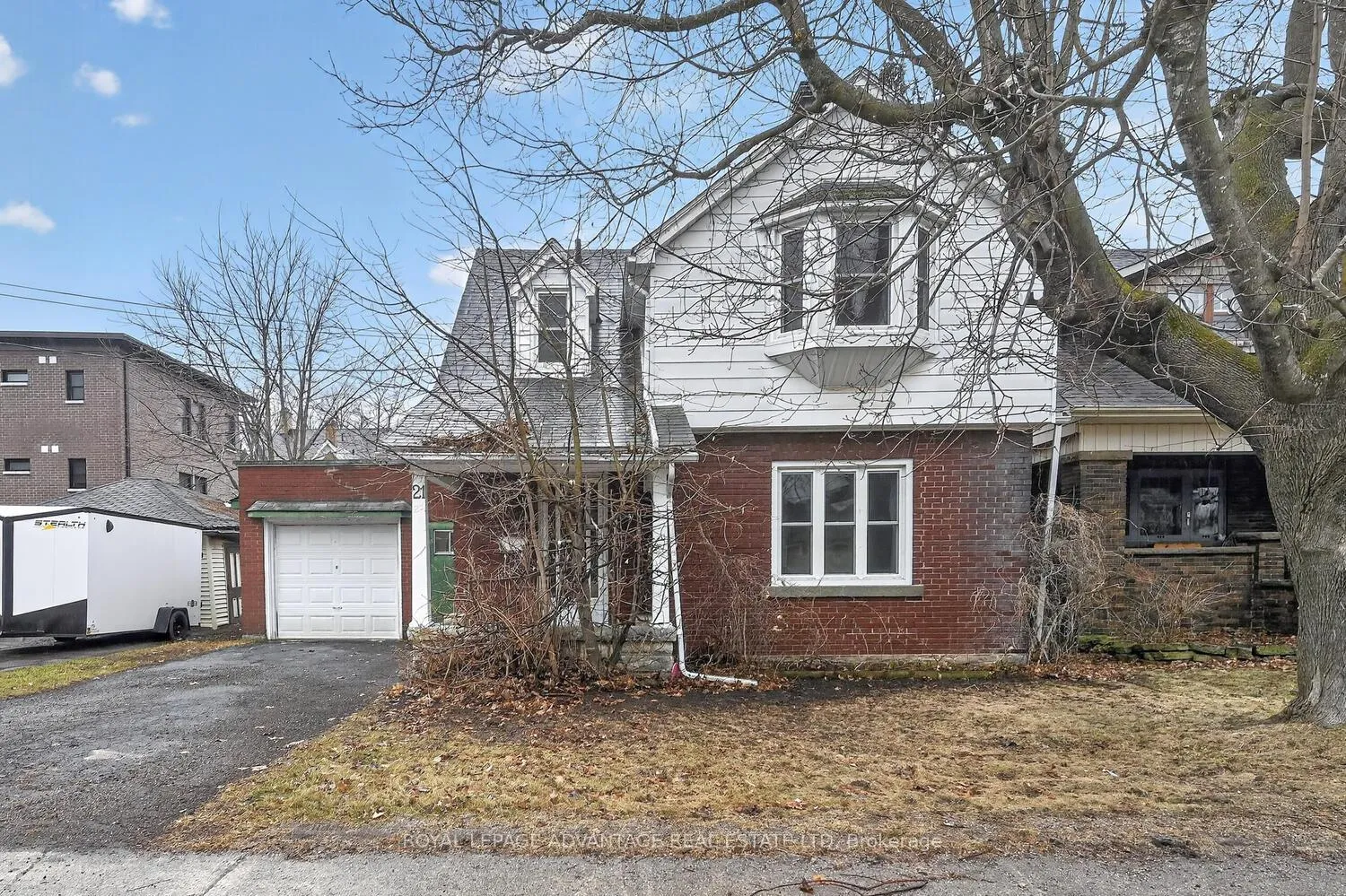 Photo 4 of 21 Gladstone Avenue, Smiths Falls — HOMEH