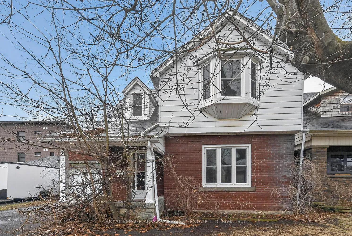 Photo 5 of 21 Gladstone Avenue, Smiths Falls — HOMEH