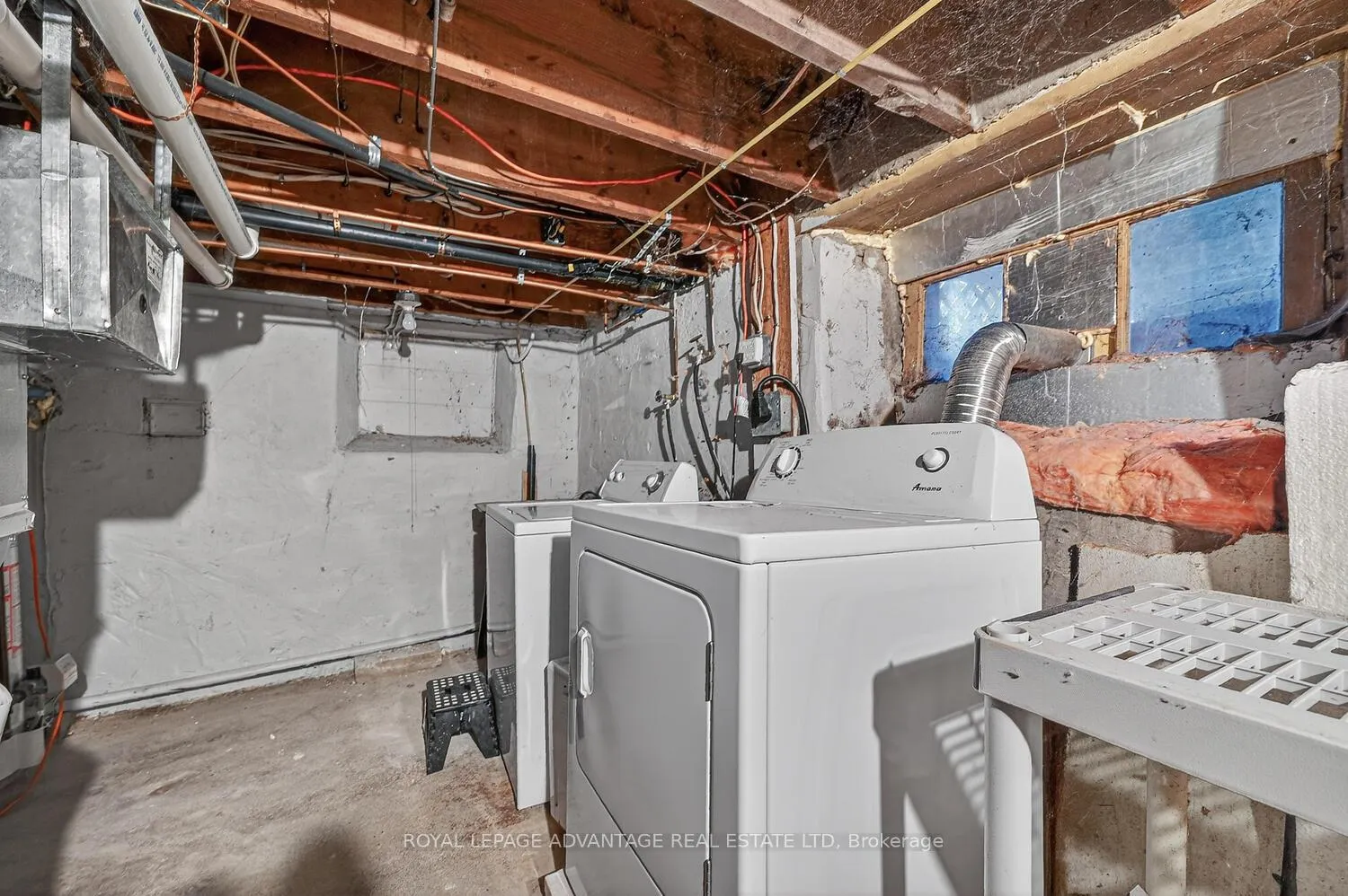 Photo 28 of 21 Gladstone Avenue, Smiths Falls — HOMEH