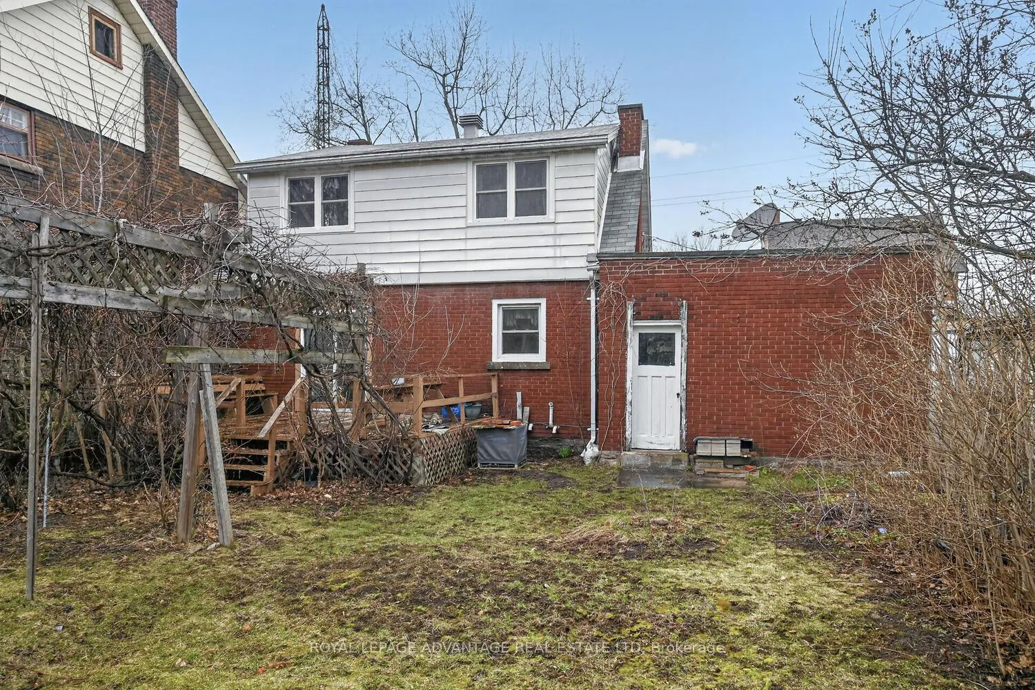 Photo 32 of 21 Gladstone Avenue, Smiths Falls — HOMEH