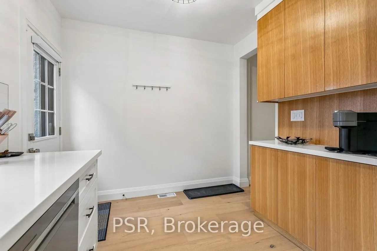 Photo 13 of 155 McRoberts Avenue, Toronto, Corso Italia-Davenport — HOMEH