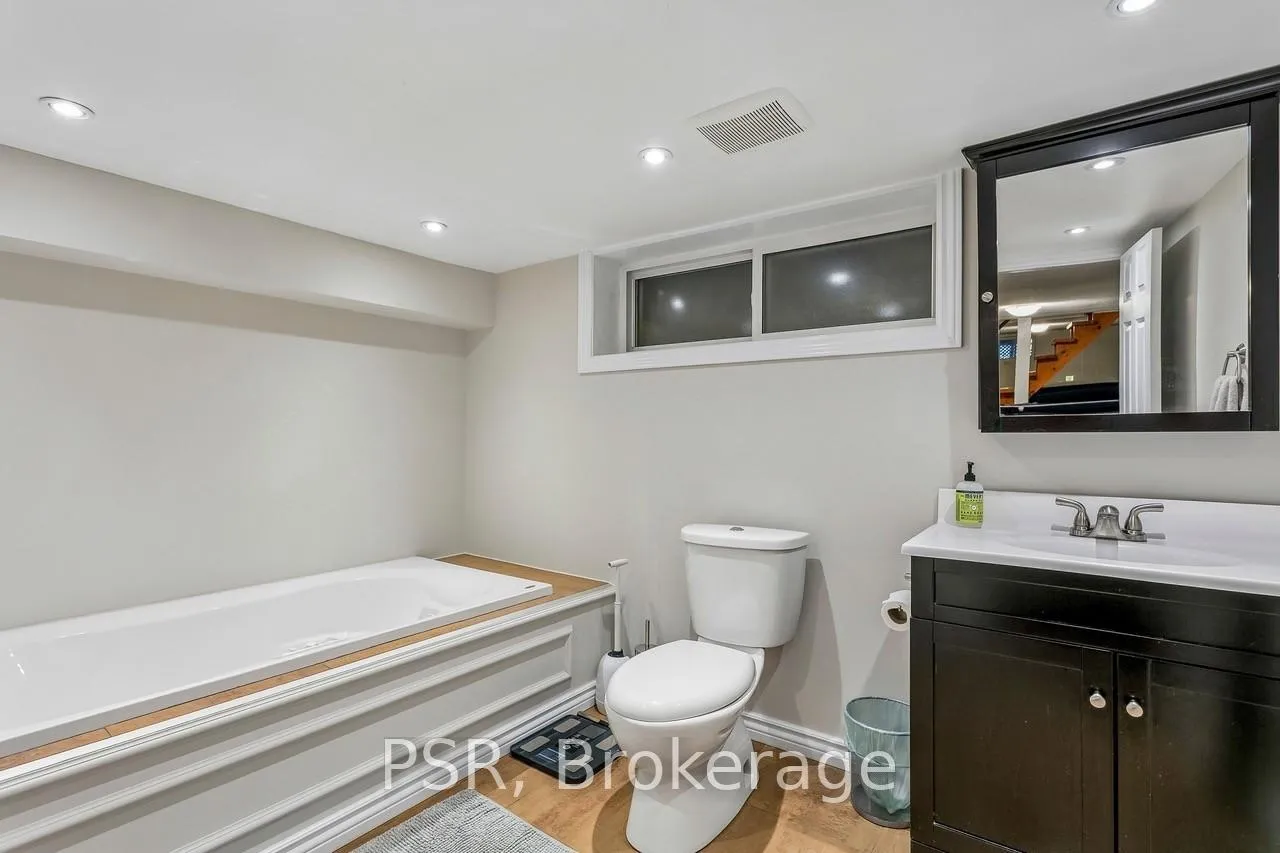Photo 26 of 155 McRoberts Avenue, Toronto, Corso Italia-Davenport — HOMEH