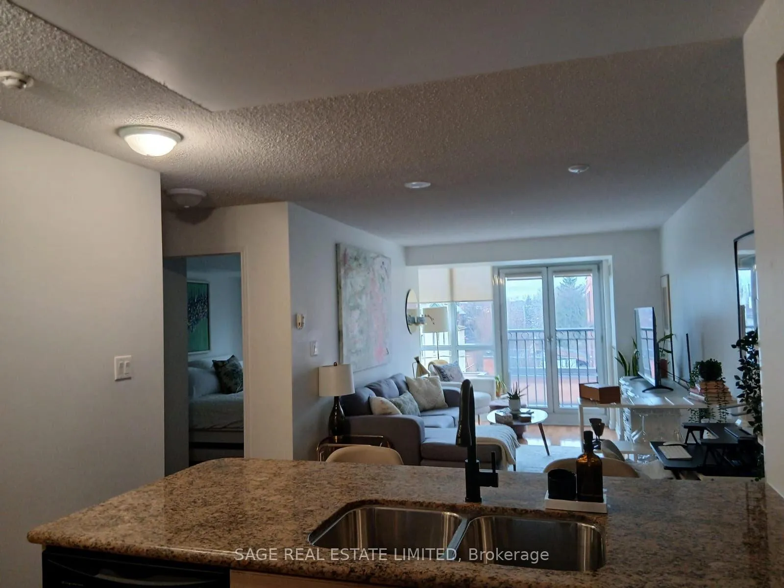 Photo 5 of Unit 408, 308 Palmerston Avenue, Toronto, Trinity-Bellwoods — HOMEH