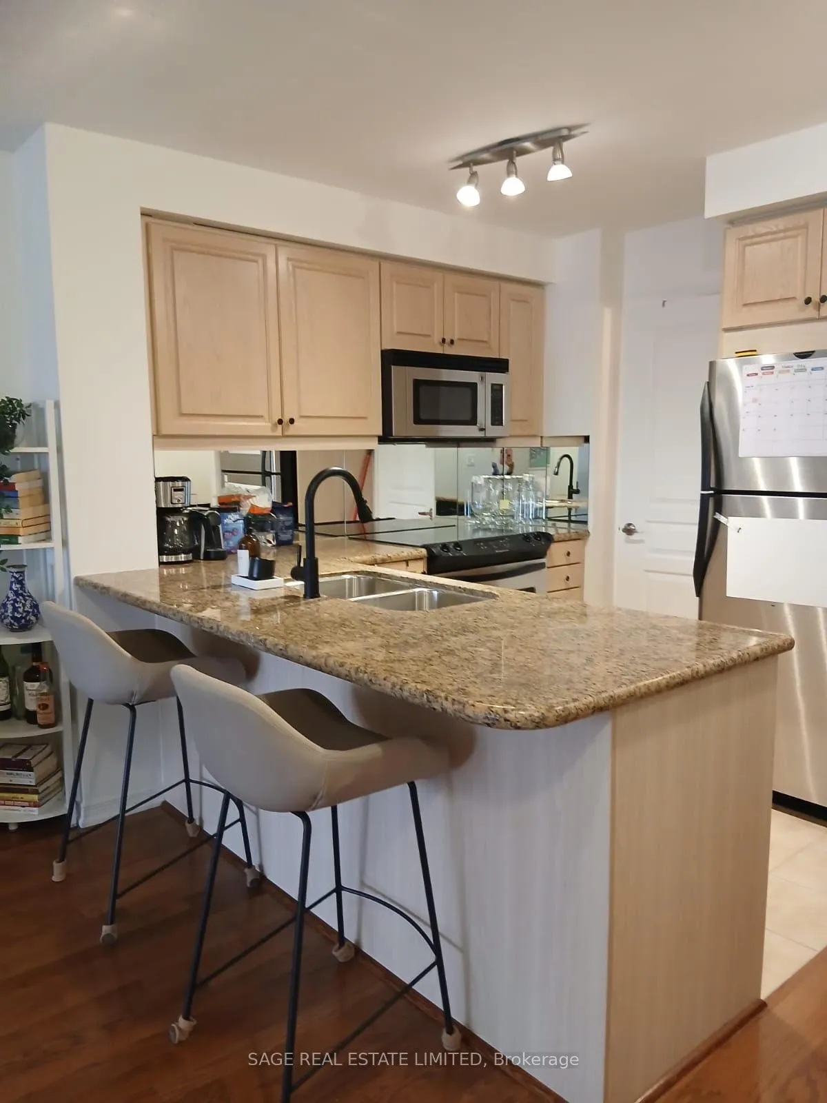 Photo 14 of Unit 408, 308 Palmerston Avenue, Toronto, Trinity-Bellwoods — HOMEH