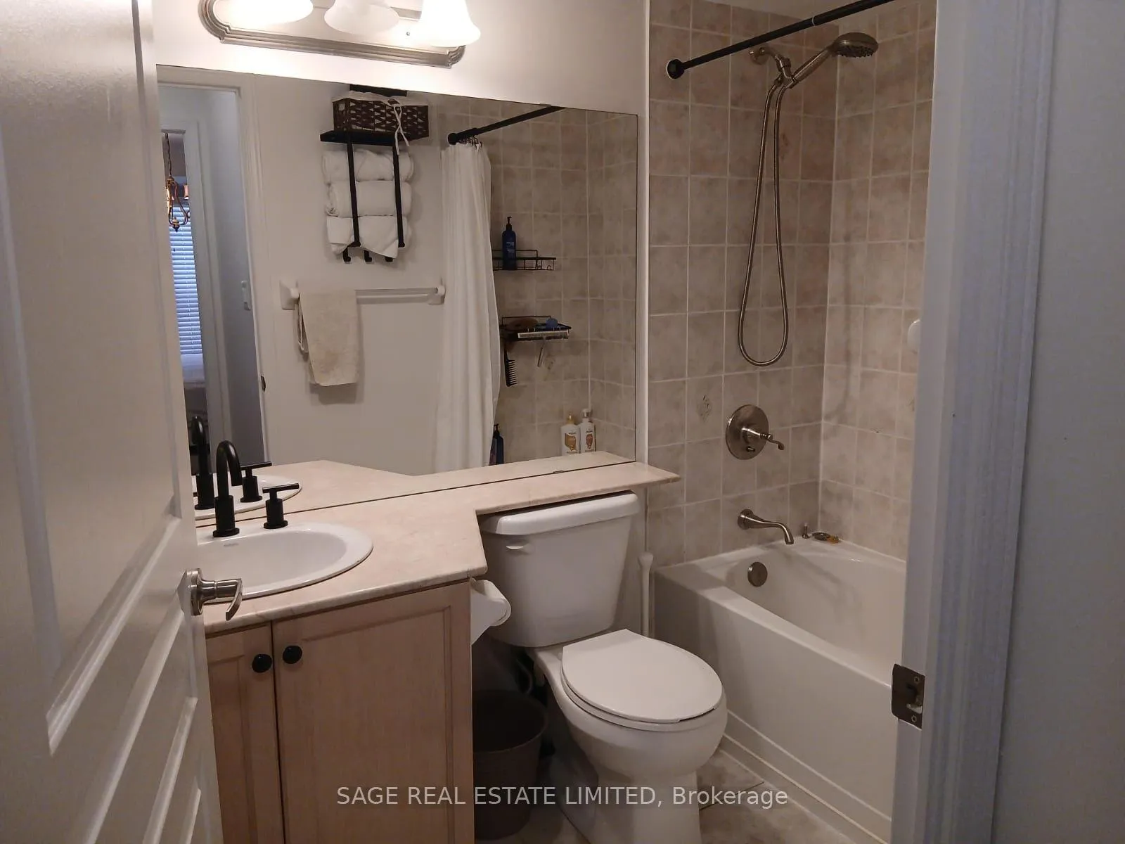 Photo 15 of Unit 408, 308 Palmerston Avenue, Toronto, Trinity-Bellwoods — HOMEH