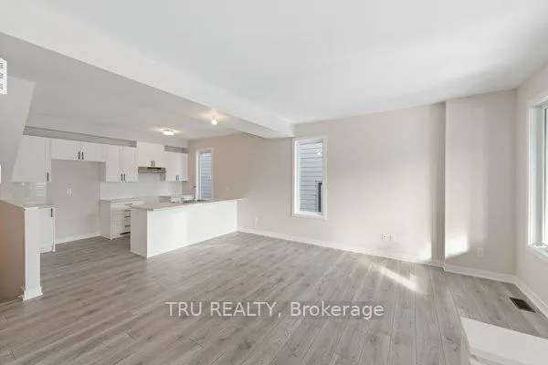 Photo 3 of 201 Beebalm Crescent, Ottawa, Barrhaven - Half Moon Bay — HOMEH