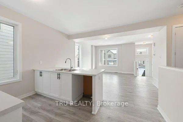 Photo 11 of 201 Beebalm Crescent, Ottawa, Barrhaven - Half Moon Bay — HOMEH