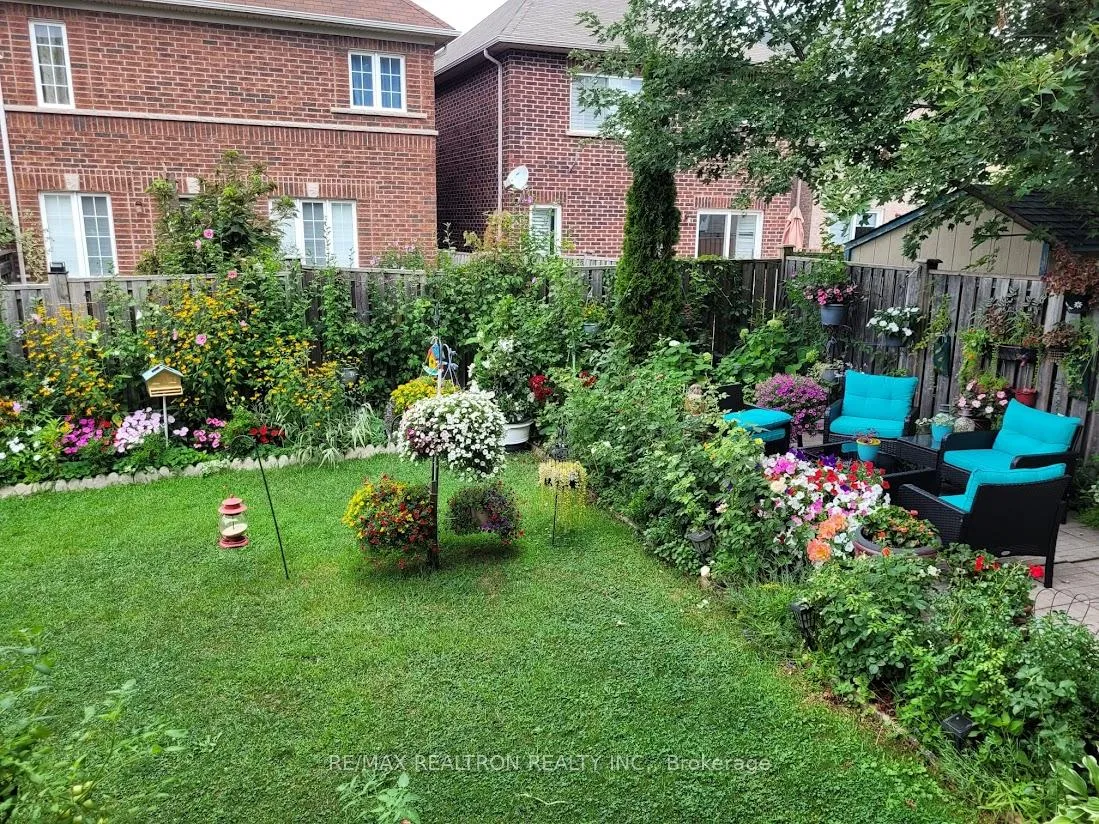 Photo 34 of 1 Pughe Street, Ajax, Northwest Ajax — HOMEH