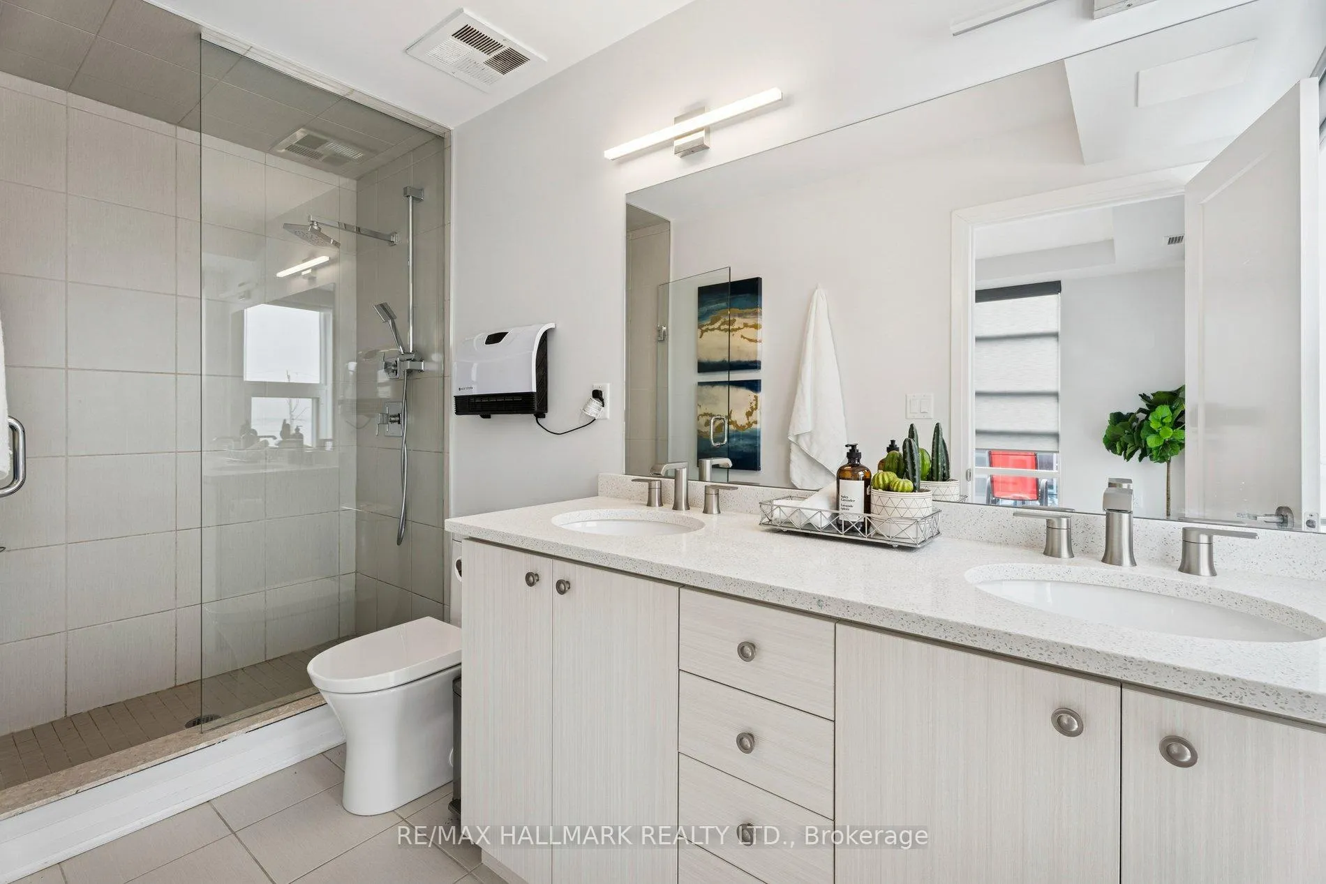 Photo 18 of Unit 409, 10 Concord Place, Grimsby, Grimsby Beach — HOMEH