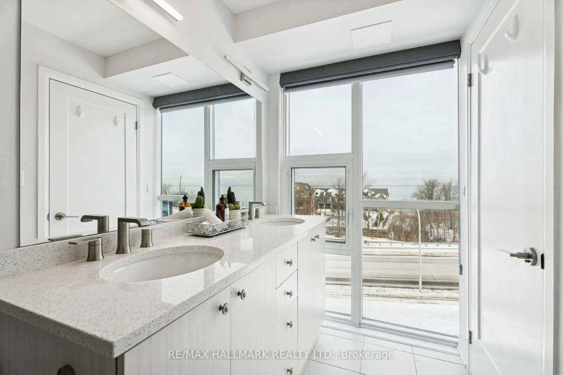 Photo 19 of Unit 409, 10 Concord Place, Grimsby, Grimsby Beach — HOMEH