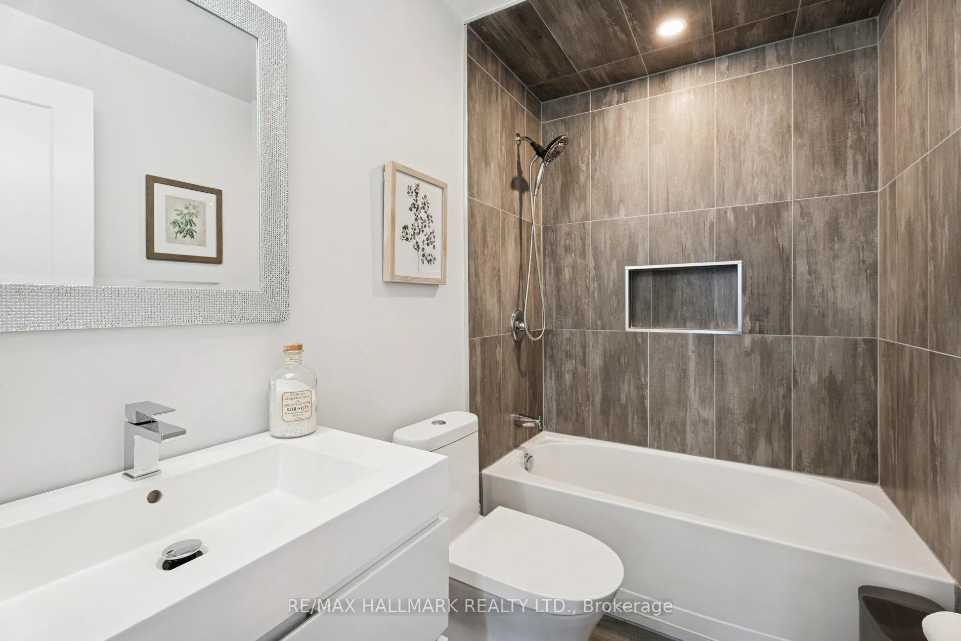 Photo 23 of Unit 409, 10 Concord Place, Grimsby, Grimsby Beach — HOMEH