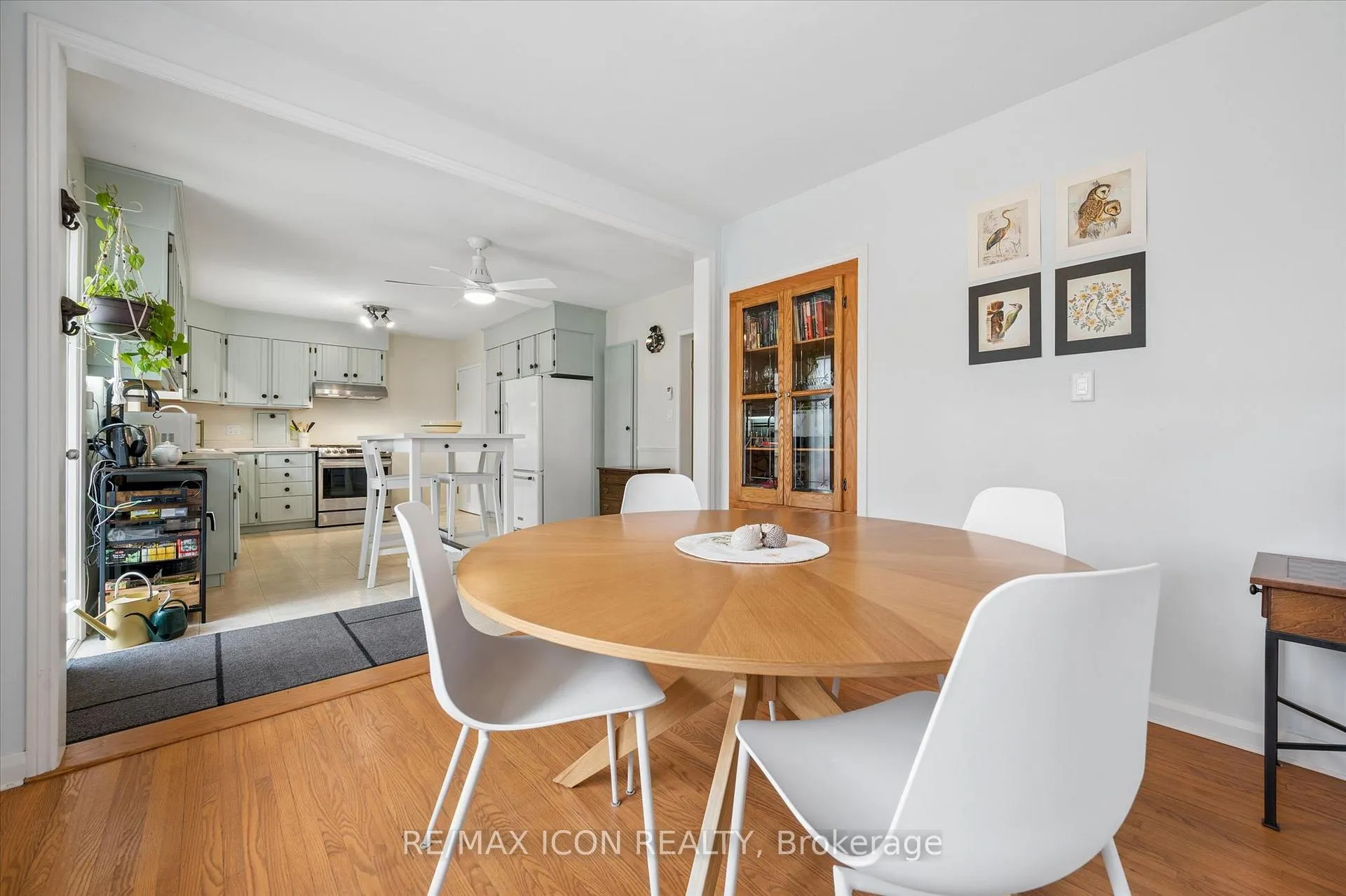 Photo 7 of 20 Katherine Crescent, Kitchener — HOMEH