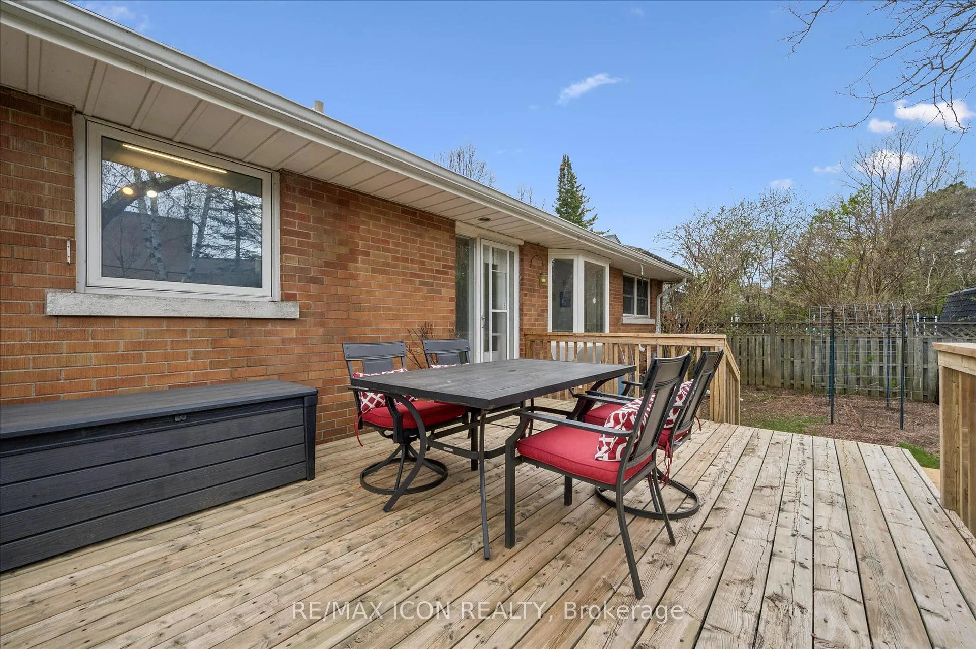 Photo 25 of 20 Katherine Crescent, Kitchener — HOMEH