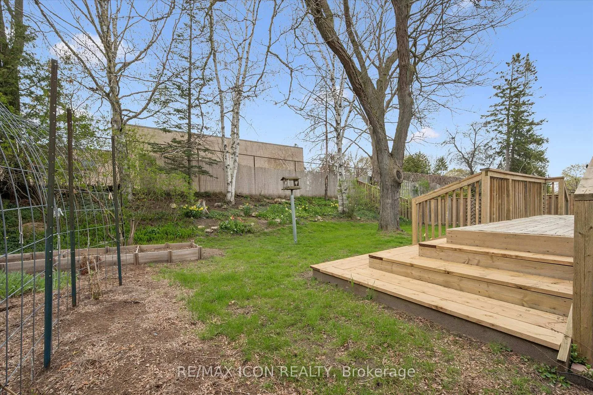 Photo 27 of 20 Katherine Crescent, Kitchener — HOMEH