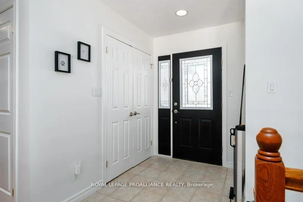 Photo 8 of 21 Forest Valley Drive, Quinte West, Frankford Ward — HOMEH