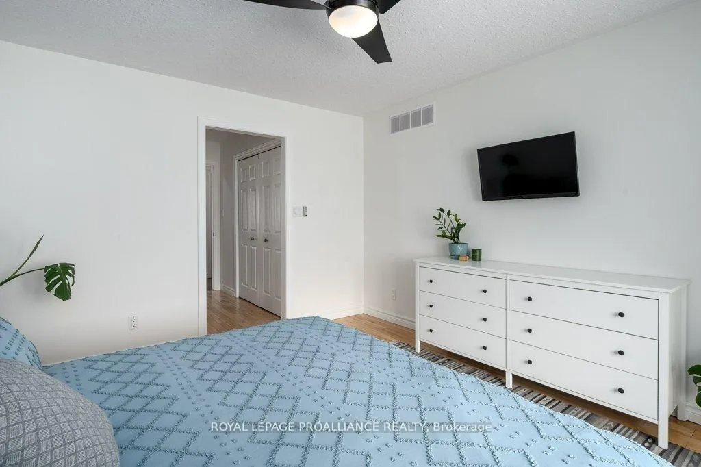Photo 19 of 21 Forest Valley Drive, Quinte West, Frankford Ward — HOMEH
