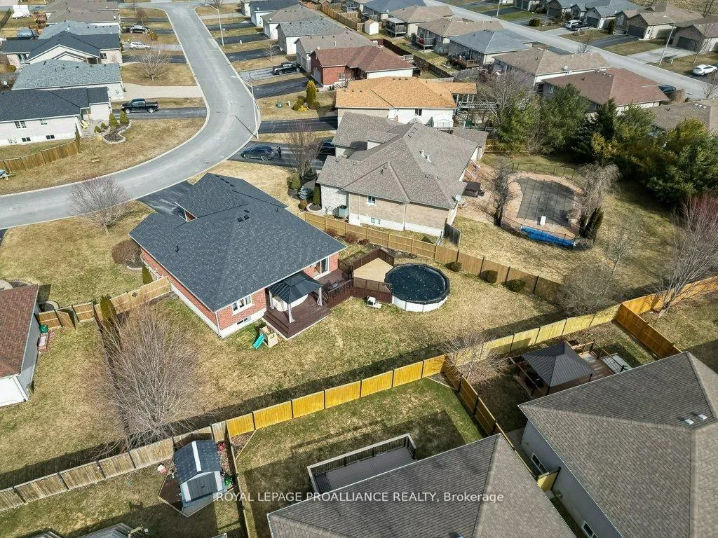 Photo 44 of 21 Forest Valley Drive, Quinte West, Frankford Ward — HOMEH