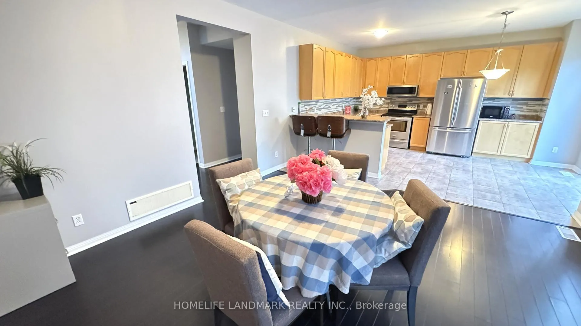 Photo 9 of 461 Garth Massey Drive, Cambridge, Fiddlesticks — HOMEH
