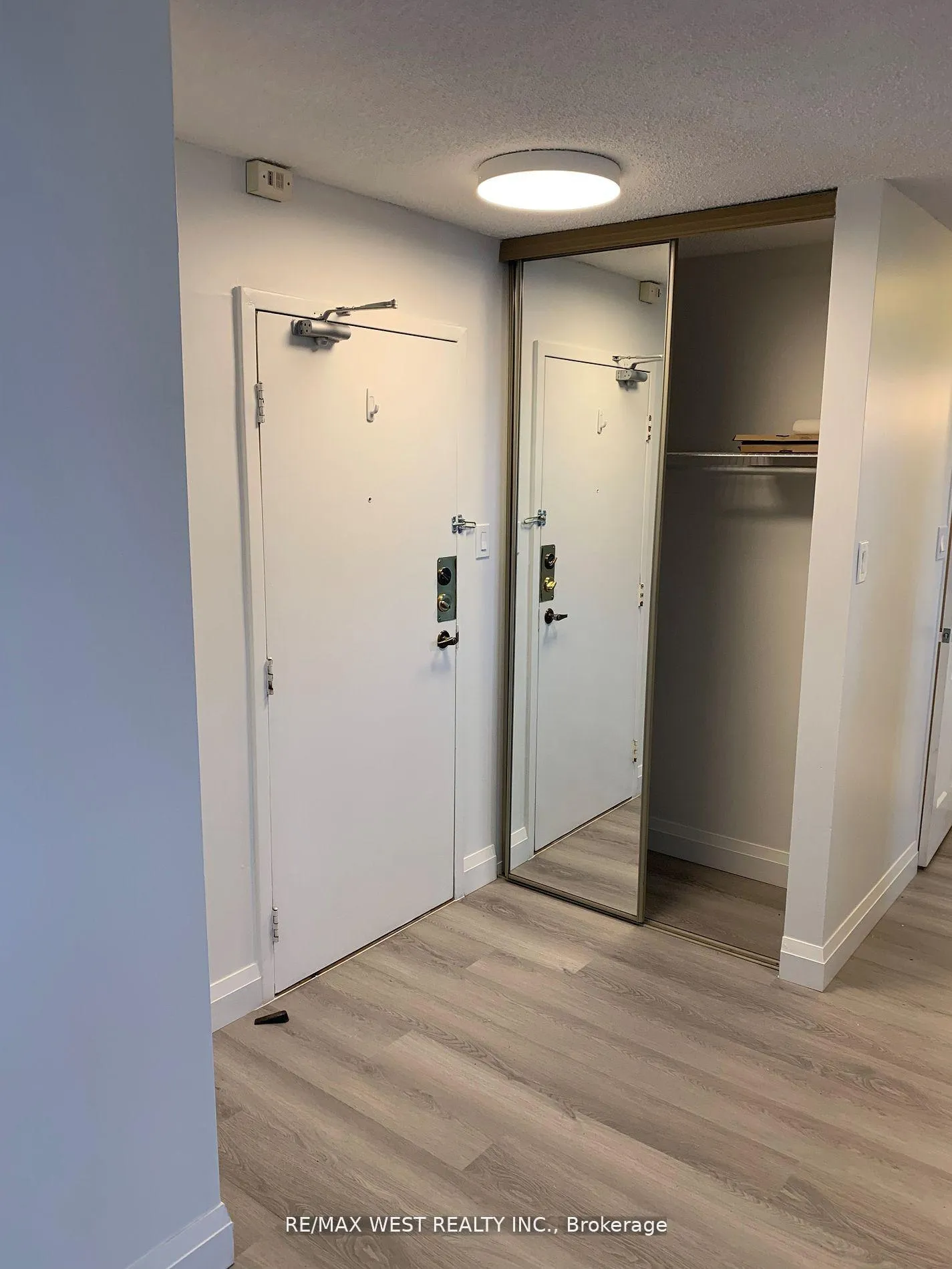 Photo 2 of Unit 630, 73 McCaul Street, Toronto, Kensington-Chinatown — HOMEH