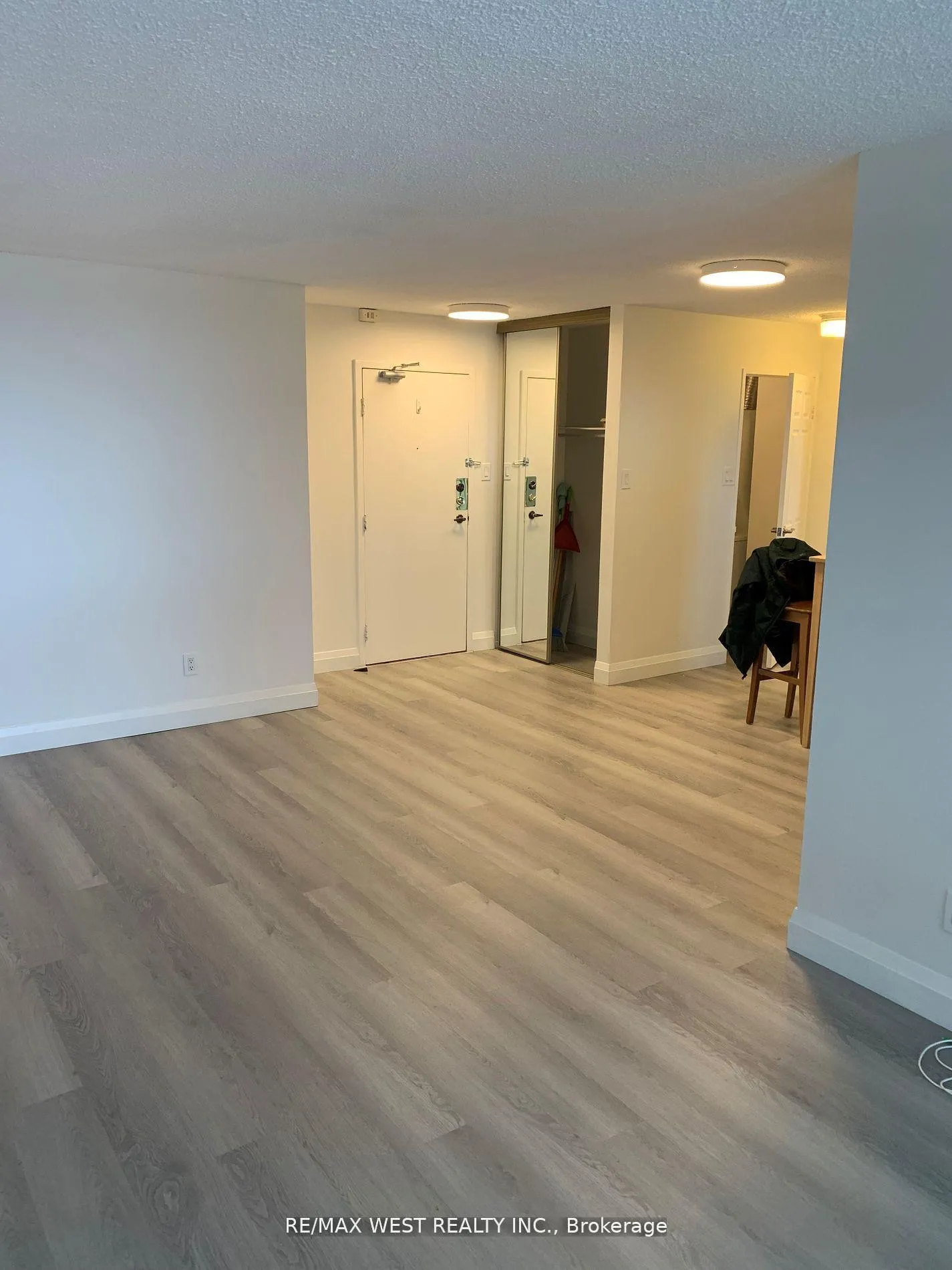 Photo 3 of Unit 630, 73 McCaul Street, Toronto, Kensington-Chinatown — HOMEH