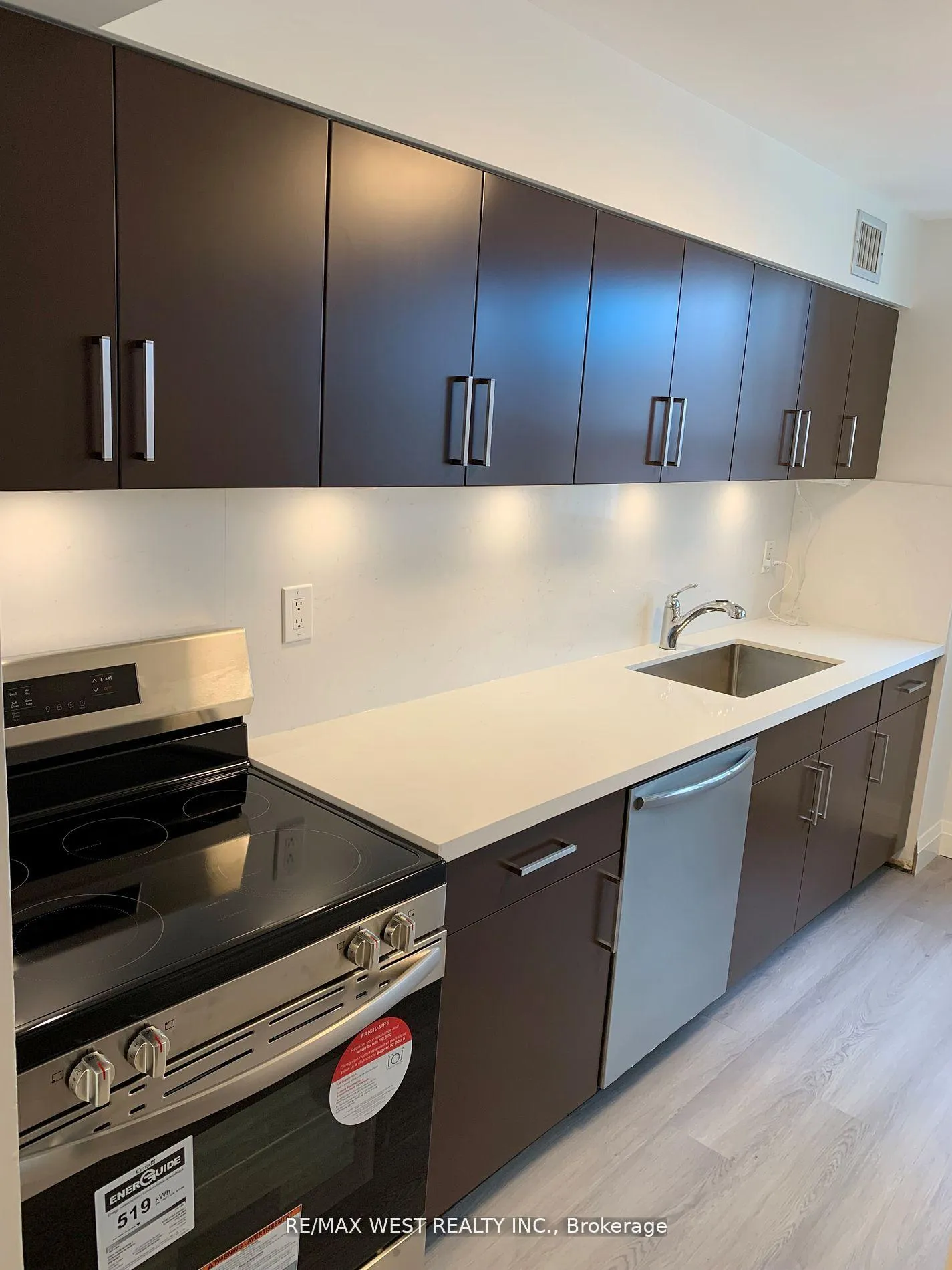 Photo 6 of Unit 630, 73 McCaul Street, Toronto, Kensington-Chinatown — HOMEH