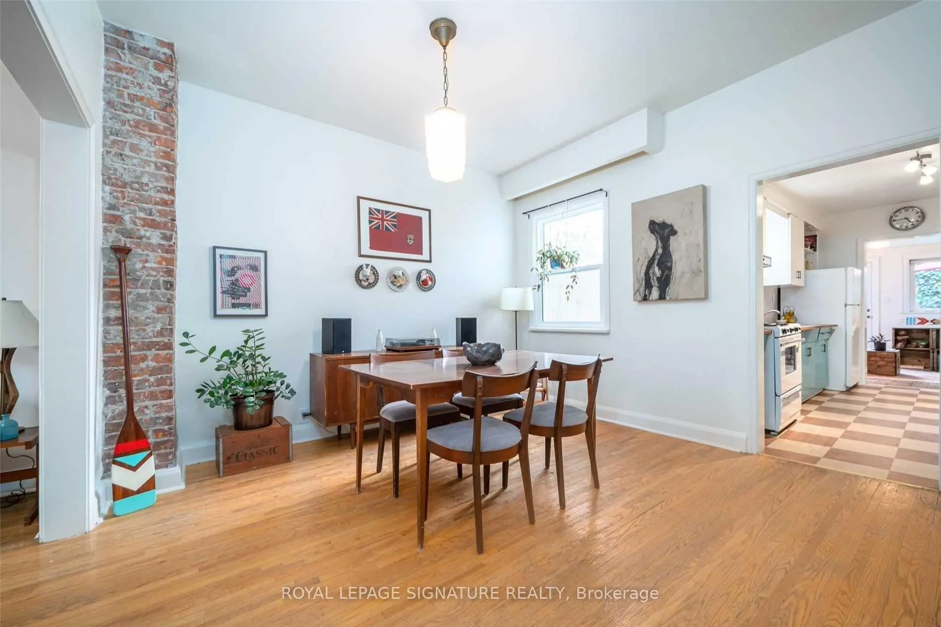 Photo 5 of 74 Wolseley Street, Toronto, Kensington-Chinatown — HOMEH