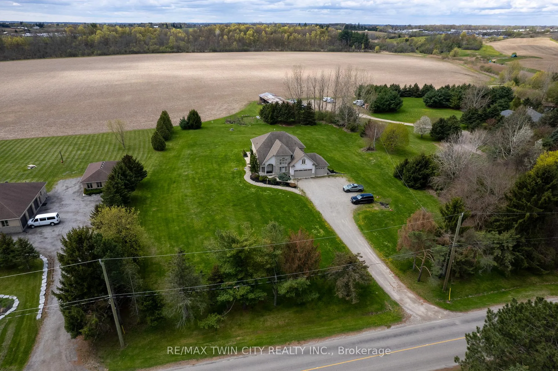 Photo 1 of 95 Brant School Road, Brant, Brantford Twp — HOMEH