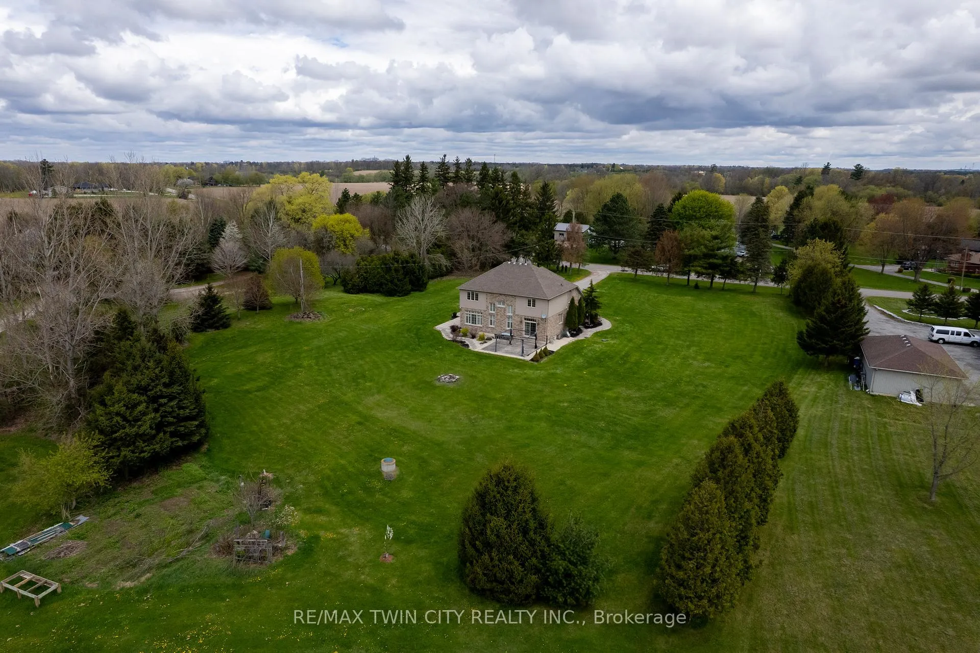 Photo 11 of 95 Brant School Road, Brant, Brantford Twp — HOMEH