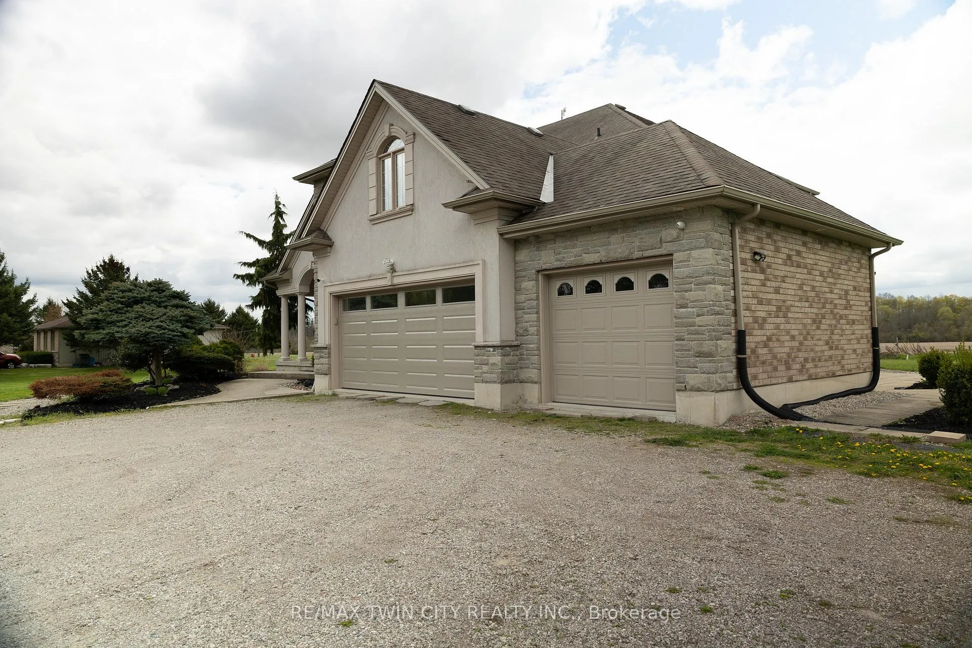 Photo 15 of 95 Brant School Road, Brant, Brantford Twp — HOMEH