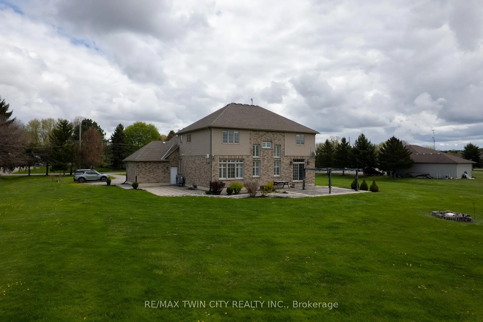 Photo 40 of 95 Brant School Road, Brant, Brantford Twp — HOMEH