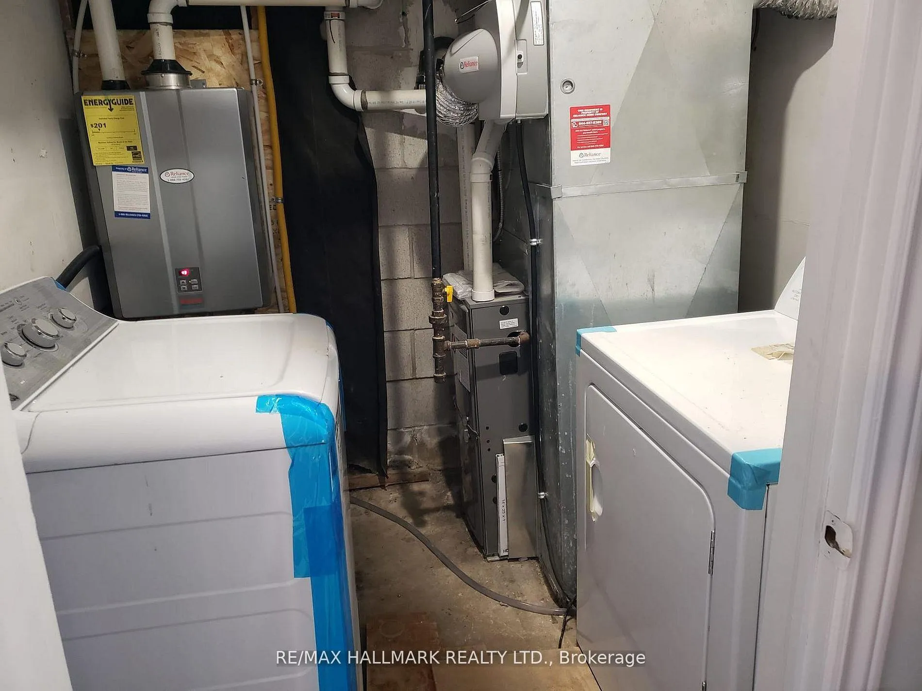 Photo 18 of Unit Lower, 70 Eileen Avenue, Toronto, Rockcliffe-Smythe — HOMEH