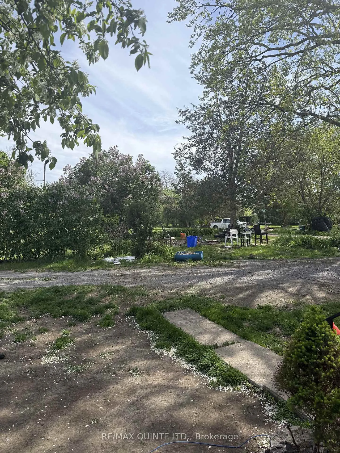 Photo 10 of 41 Lane Crescent, Belleville, Belleville Ward — HOMEH