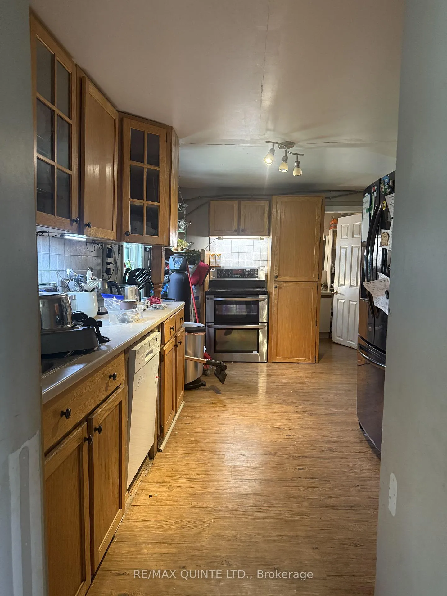 Photo 16 of 41 Lane Crescent, Belleville, Belleville Ward — HOMEH