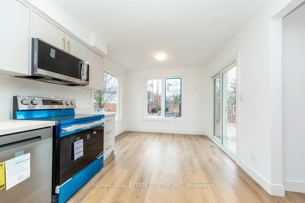 Photo 9 of 27 Bruntsfield Street, Clarington, Courtice — HOMEH