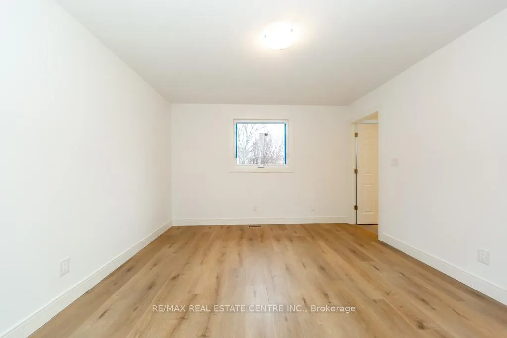 Photo 14 of 27 Bruntsfield Street, Clarington, Courtice — HOMEH