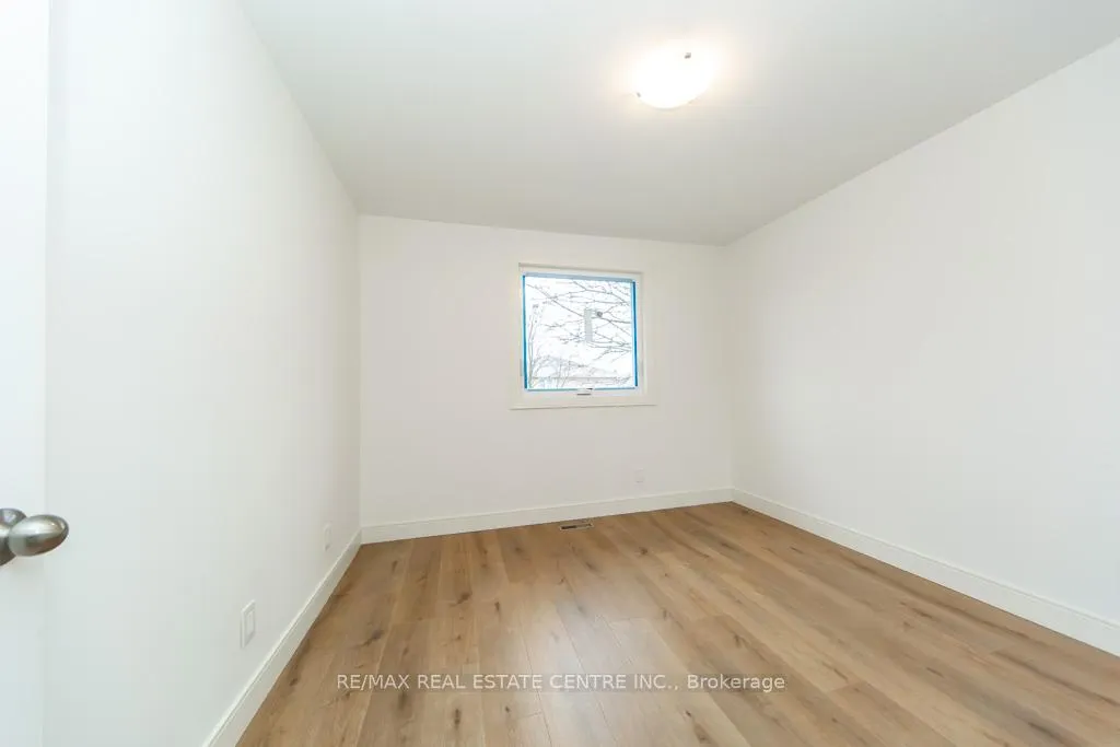 Photo 18 of 27 Bruntsfield Street, Clarington, Courtice — HOMEH