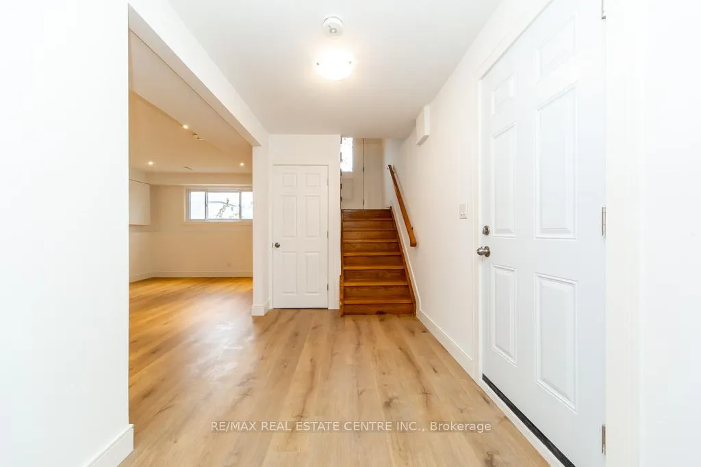 Photo 25 of 27 Bruntsfield Street, Clarington, Courtice — HOMEH