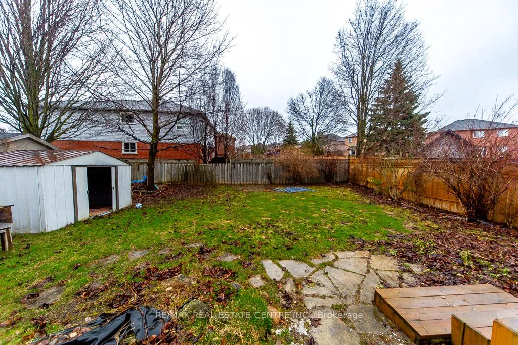 Photo 35 of 27 Bruntsfield Street, Clarington, Courtice — HOMEH