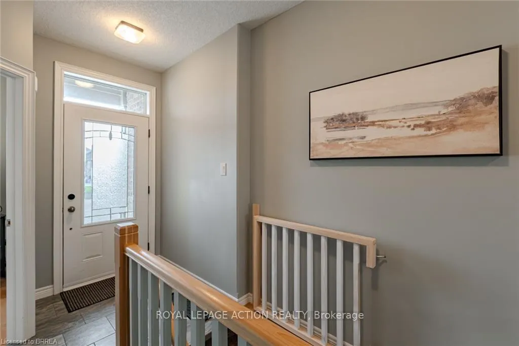 Photo 4 of Unit 19, 244 Dundas Street W, Brant, Paris — HOMEH
