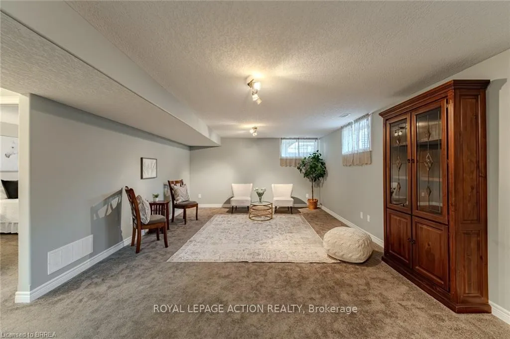 Photo 25 of Unit 19, 244 Dundas Street W, Brant, Paris — HOMEH