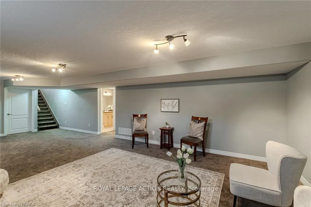 Photo 26 of Unit 19, 244 Dundas Street W, Brant, Paris — HOMEH