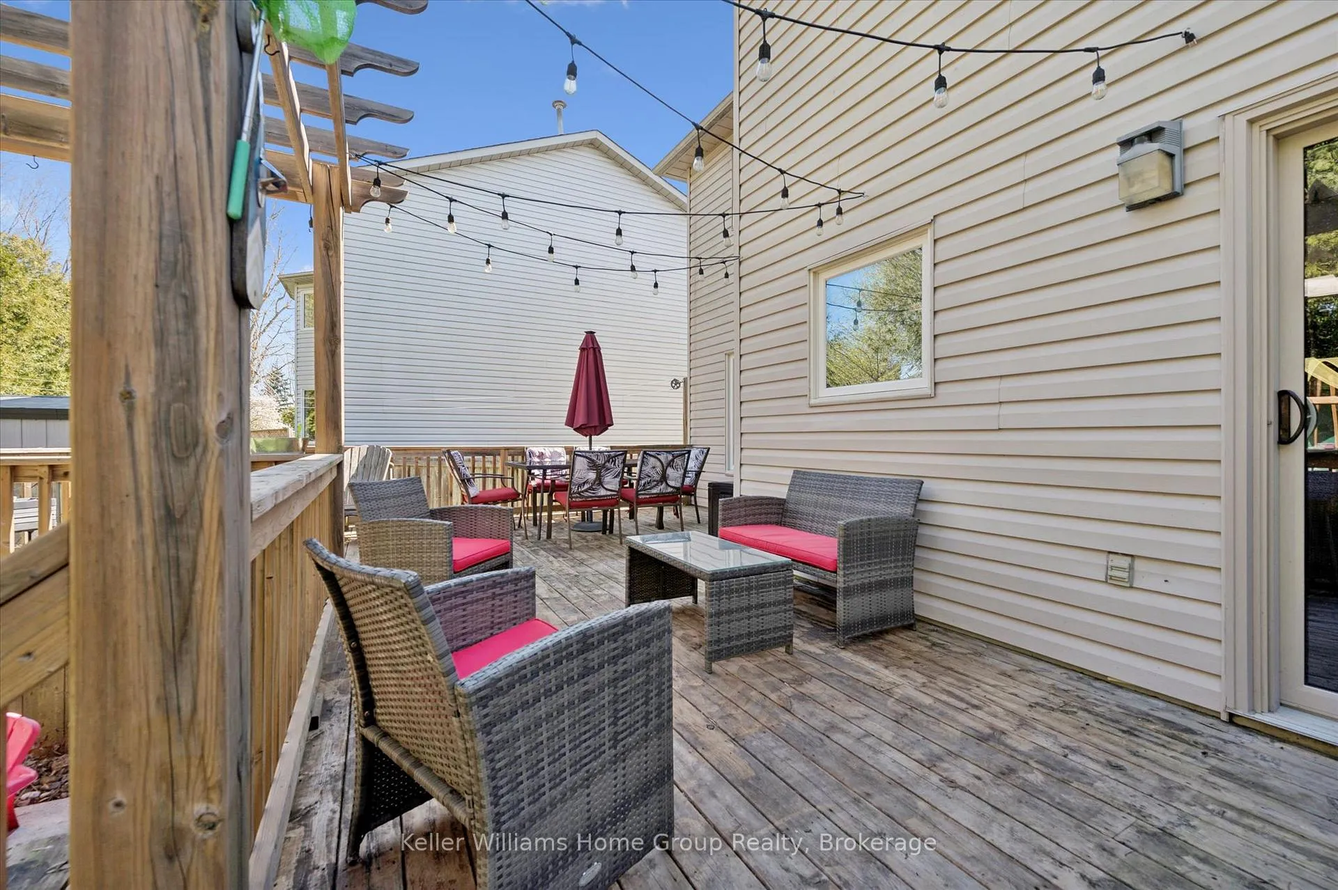 Photo 38 of 209 Elizabeth Crescent, Centre Wellington, Fergus — HOMEH