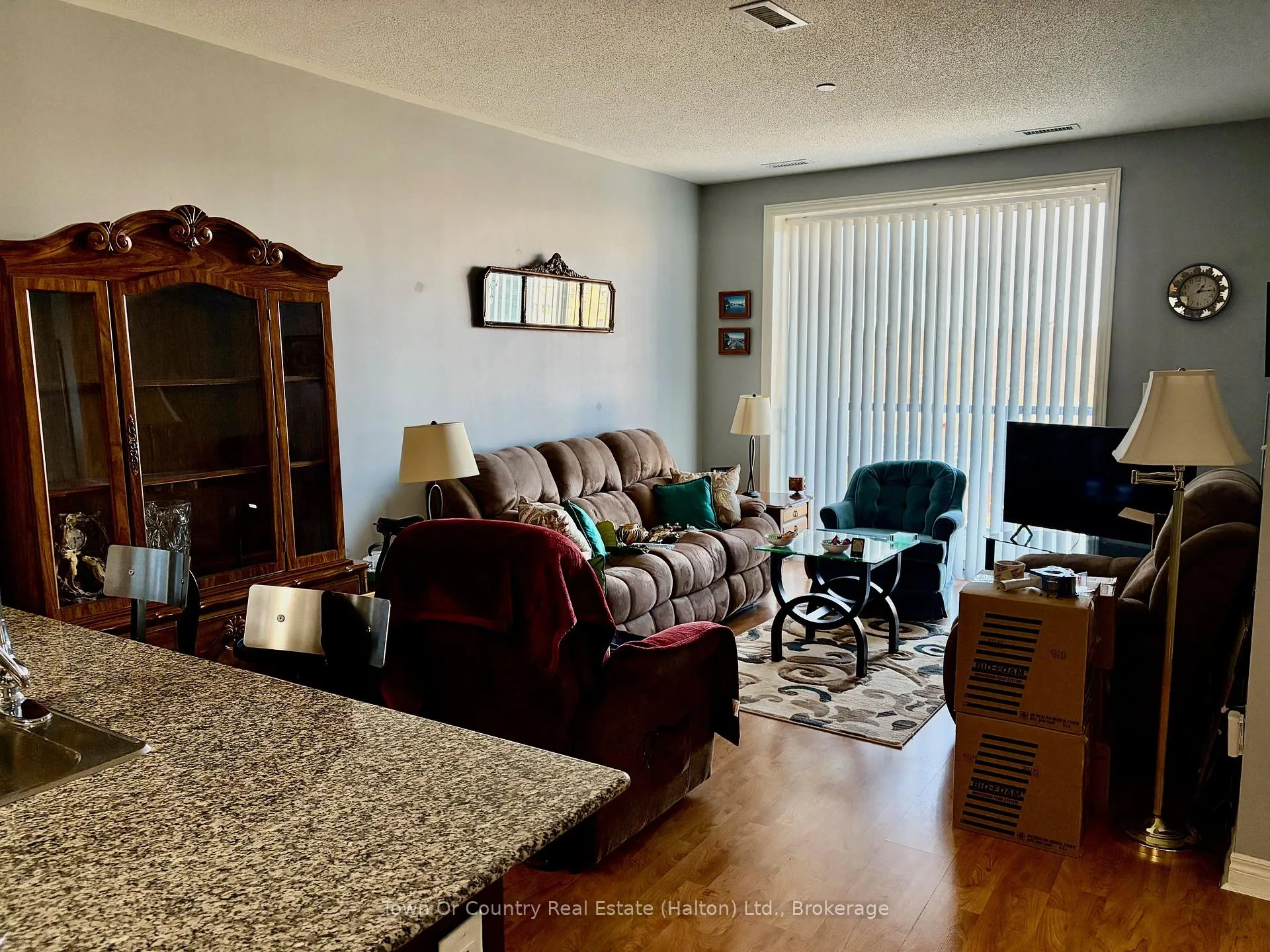 Photo 3 of Unit 421, 383 Main Street E, Milton, Old Milton — HOMEH